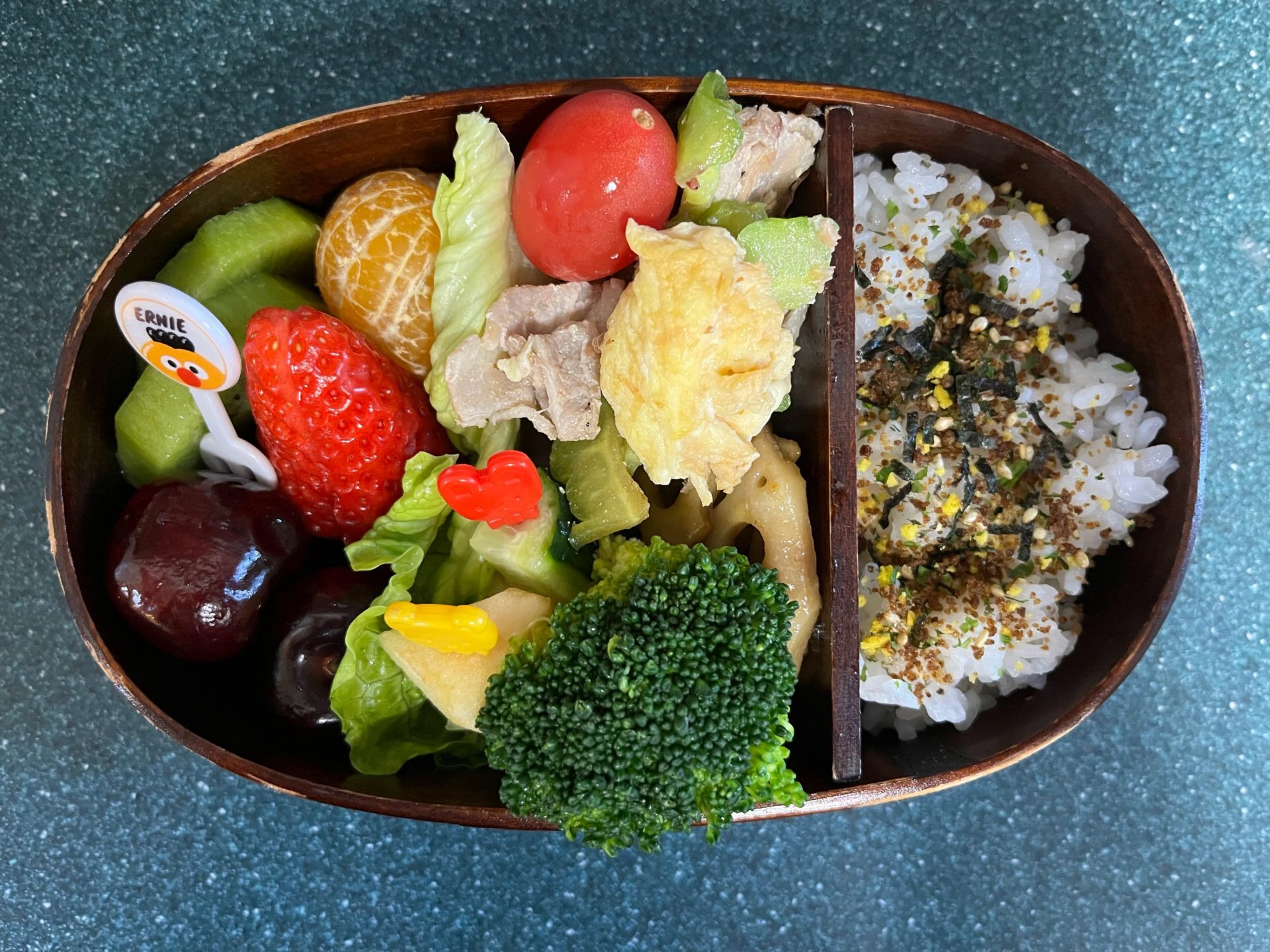 今日のお弁当(1/27)
メインはゴーヤチャンプルーでした