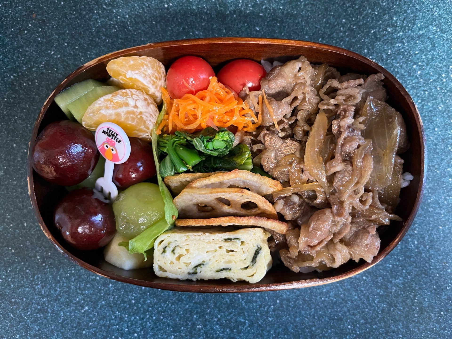 今日のお弁当(2/5)
牛丼でした
