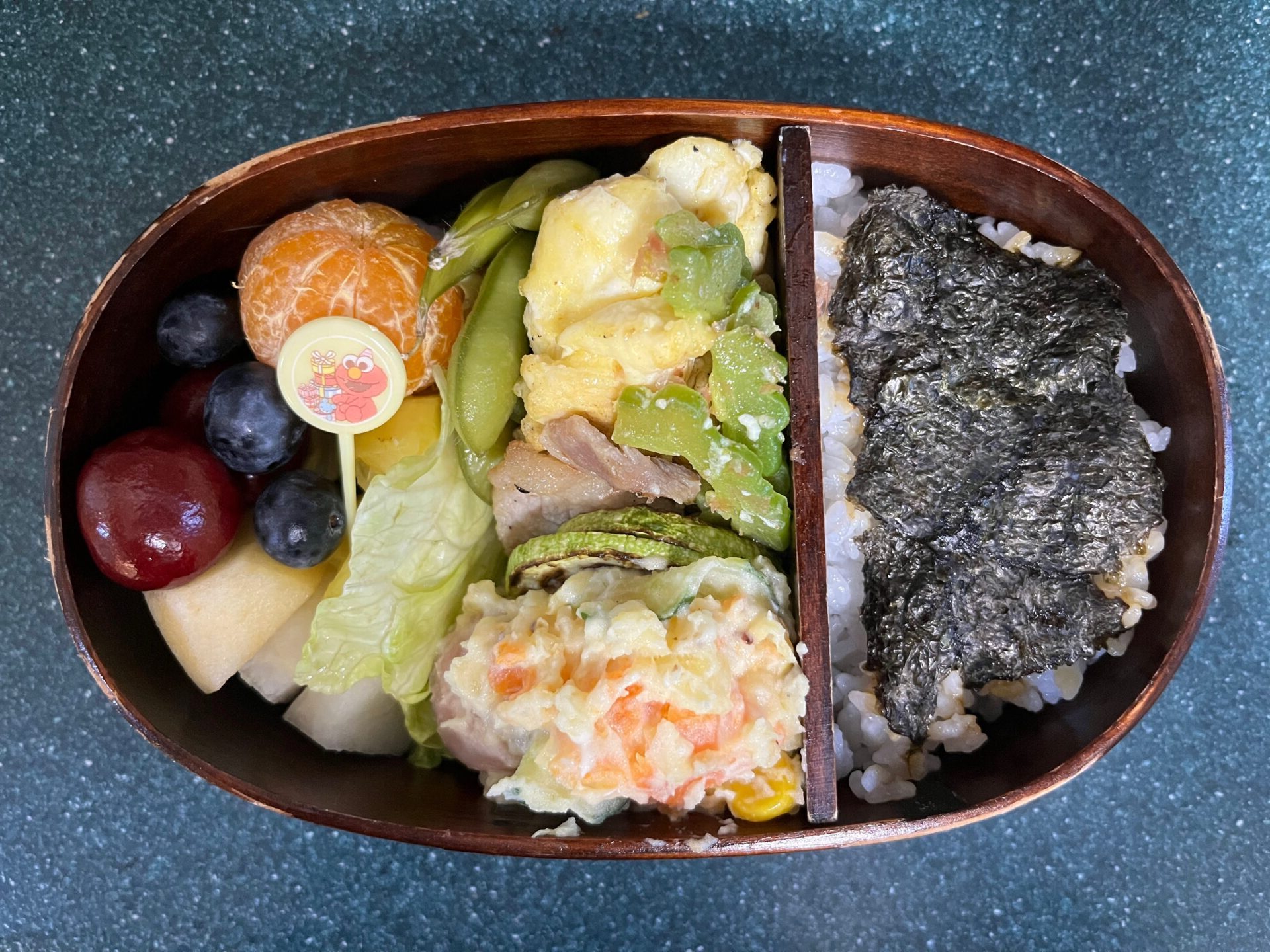 今日のお弁当(3/6)
メインは塩豚とゴーヤの炒め物でした