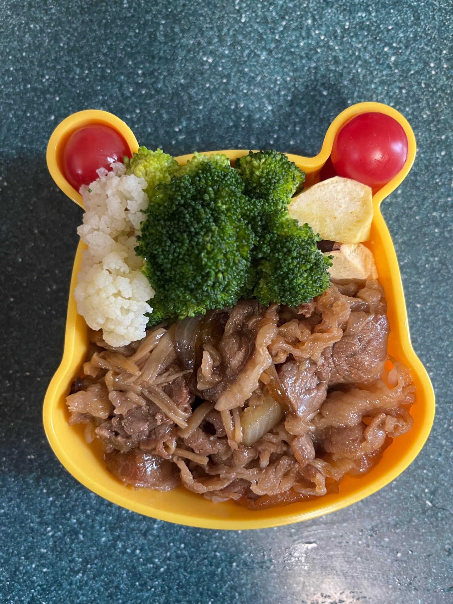 今日のお弁当(3/13)
牛丼でした