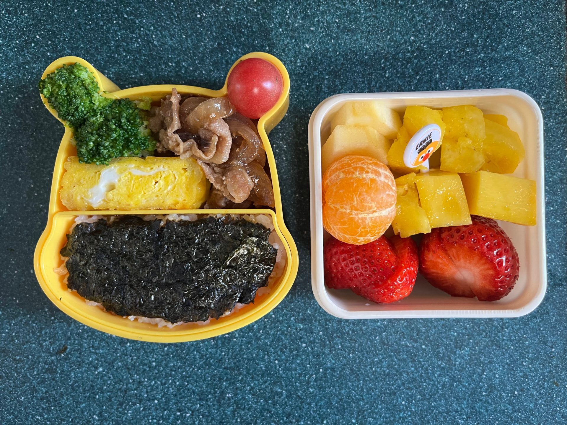 今日のお弁当(4/1)
メインは豚肉の生姜焼きでした