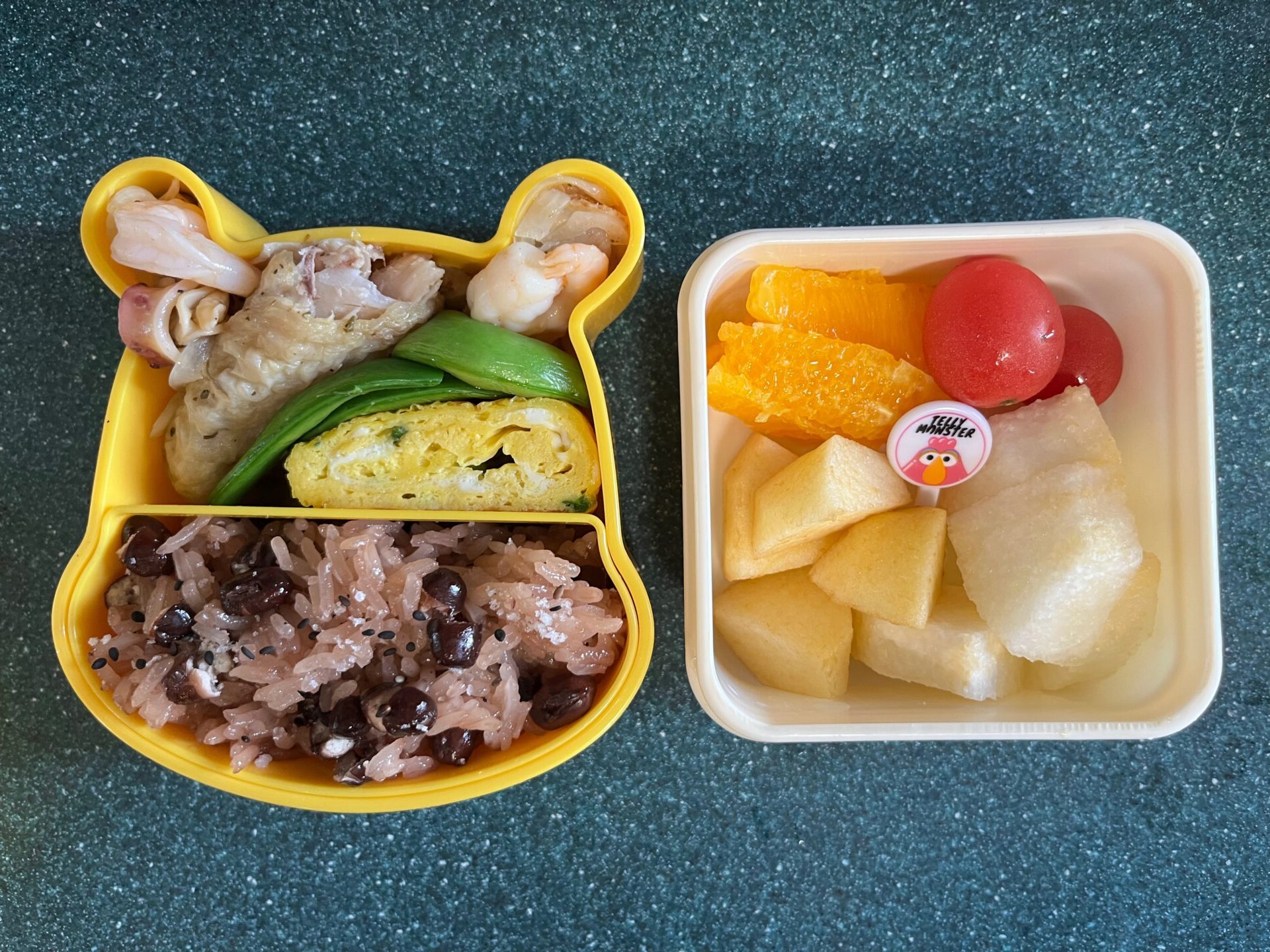 今日のお弁当(4/14)
お赤飯でした