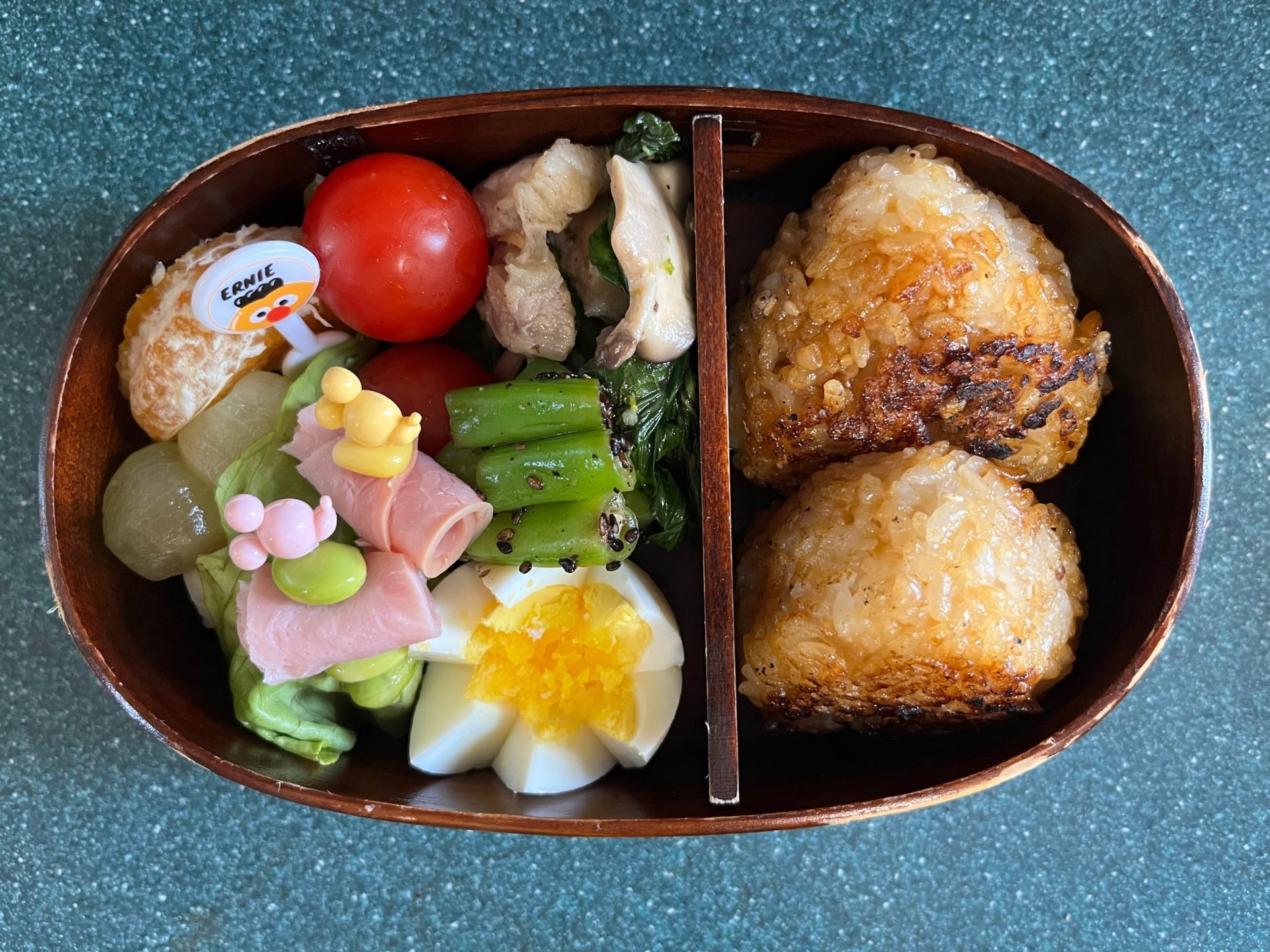 今日のお弁当(4/29)
メインは塩豚と菜心の炒め物でした