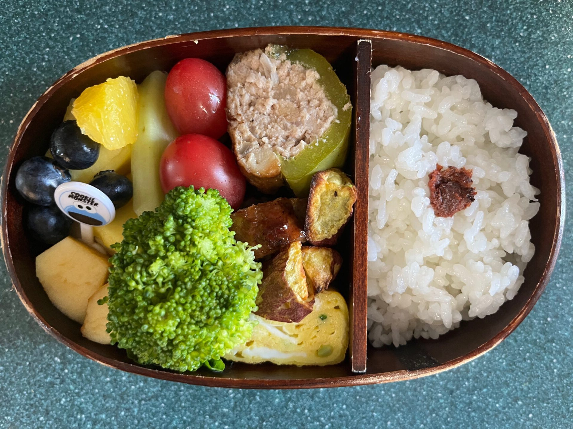今日のお弁当(5/22)
メインはピーマンの肉詰めでした