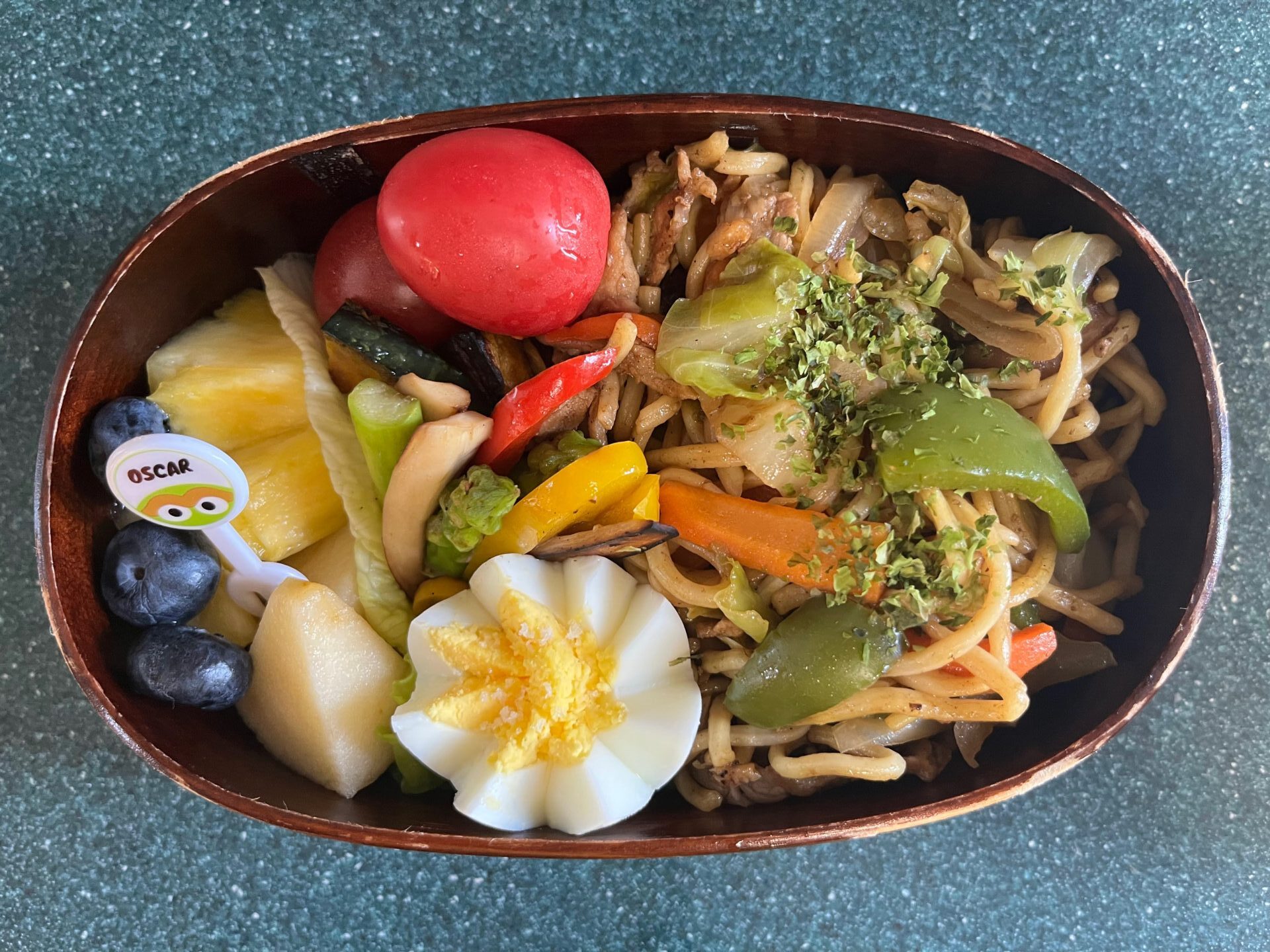 今日のお弁当(6/6)
焼きそばでした