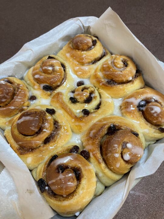 シナモンロール、焼き上がりました