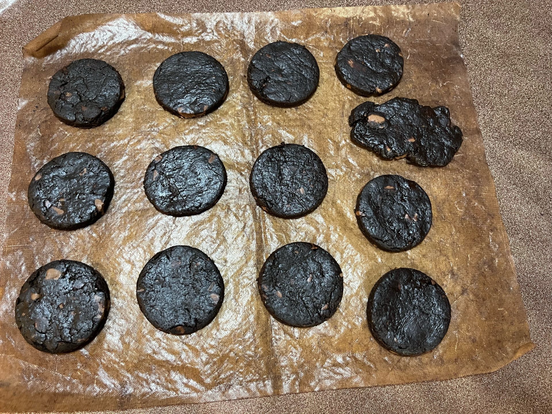 ココアチョコクッキーを作りました