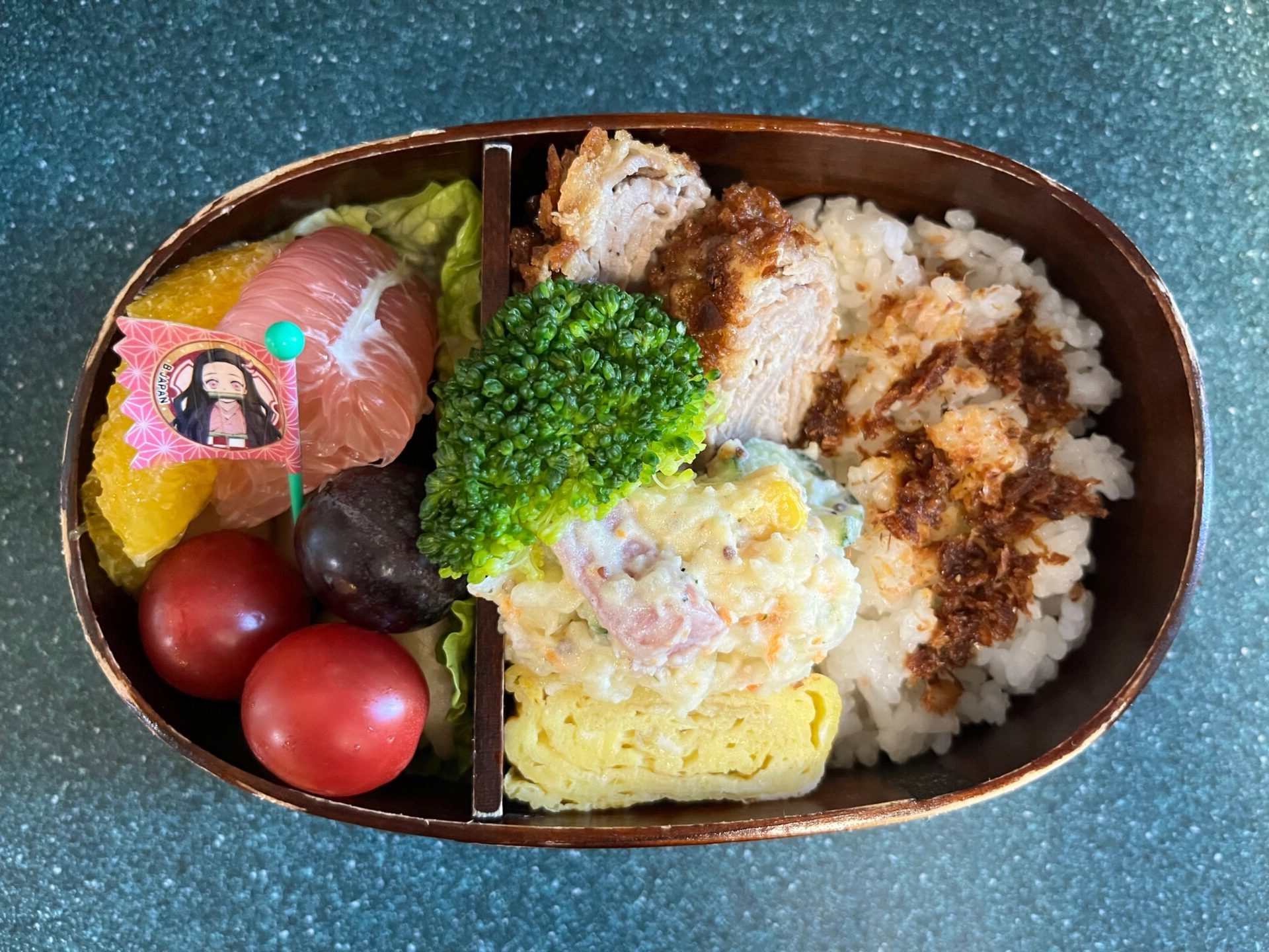 今日のお弁当(9/11)
メインはミルフィーユカツでした