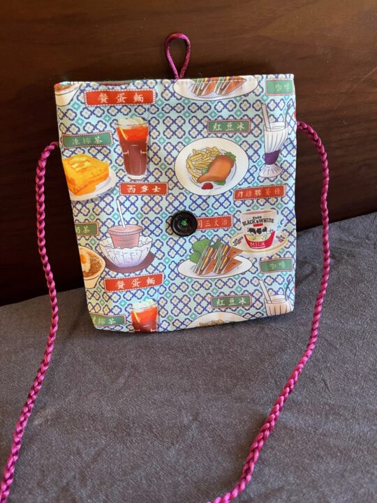茶餐廳柄ポシェット