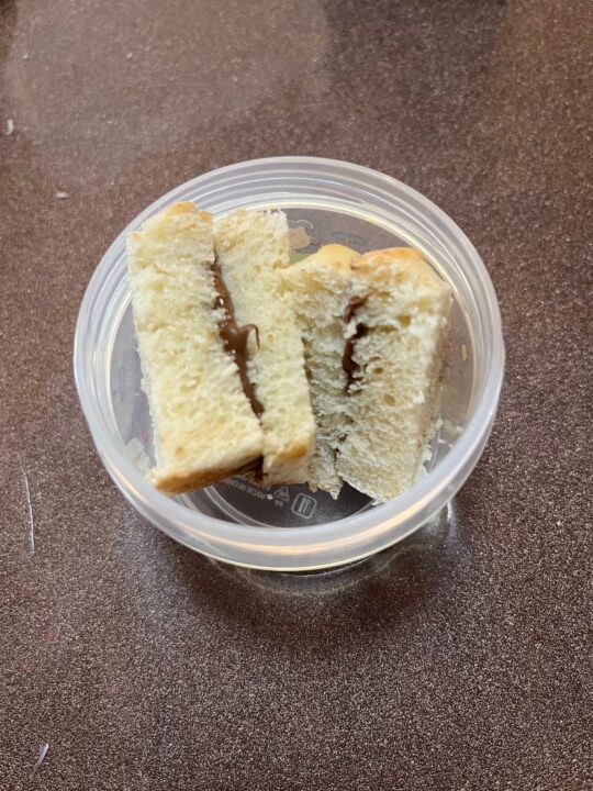 チョコサンドイッチ