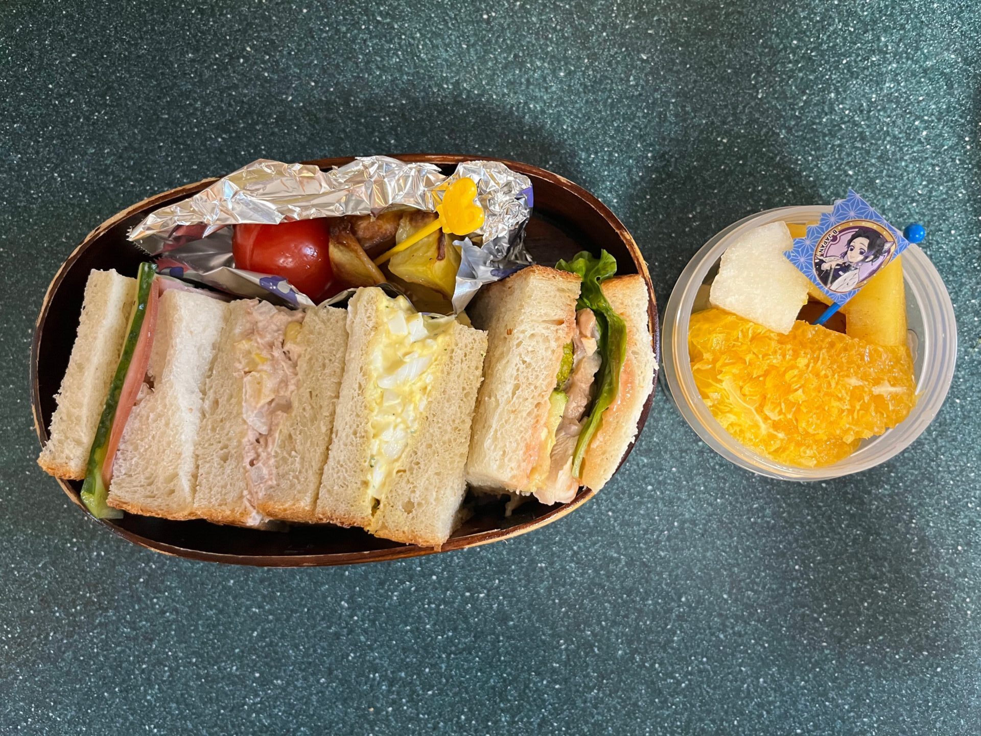 今日のお弁当(10/22)
サンドイッチでした