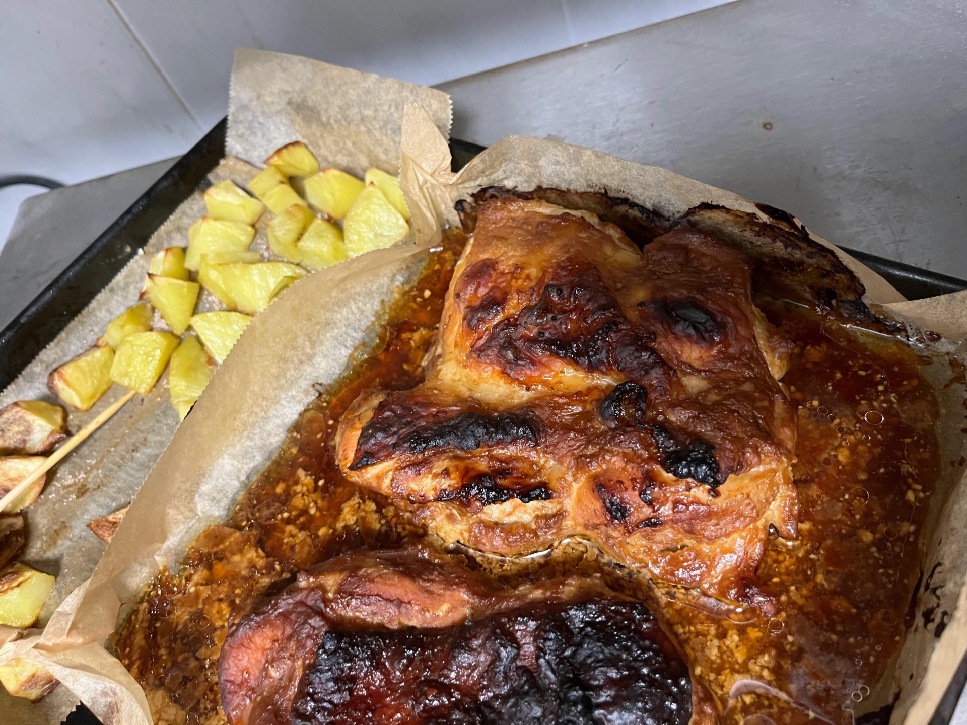 鶏肉の味噌ヨーグルト焼き