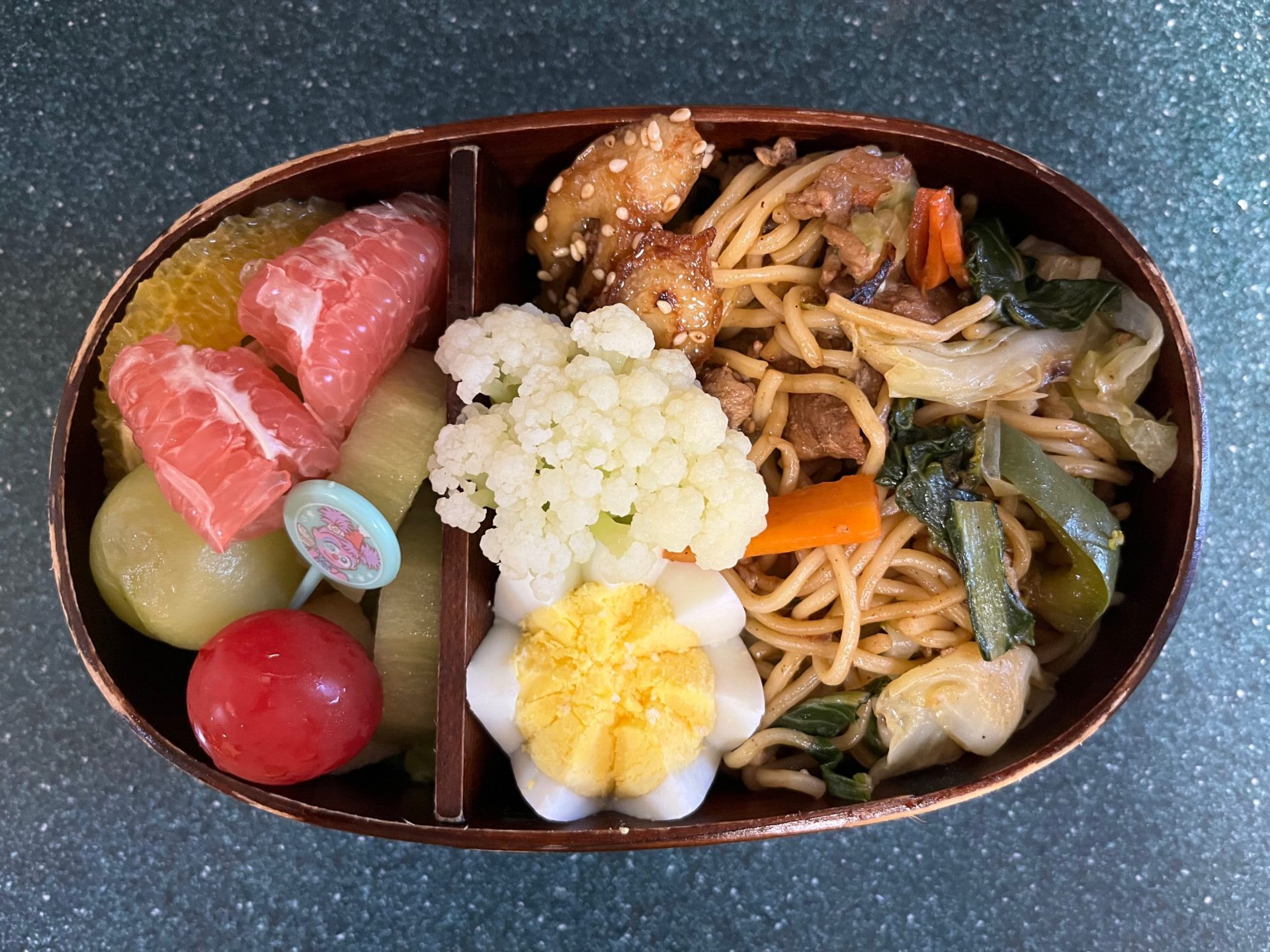 今日のお弁当(11/7)
焼きそばでした