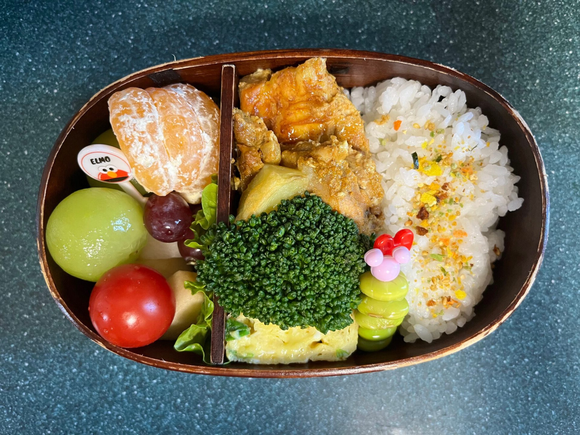 今日のお弁当(11/17)
メインはタンドリーチキン風でした