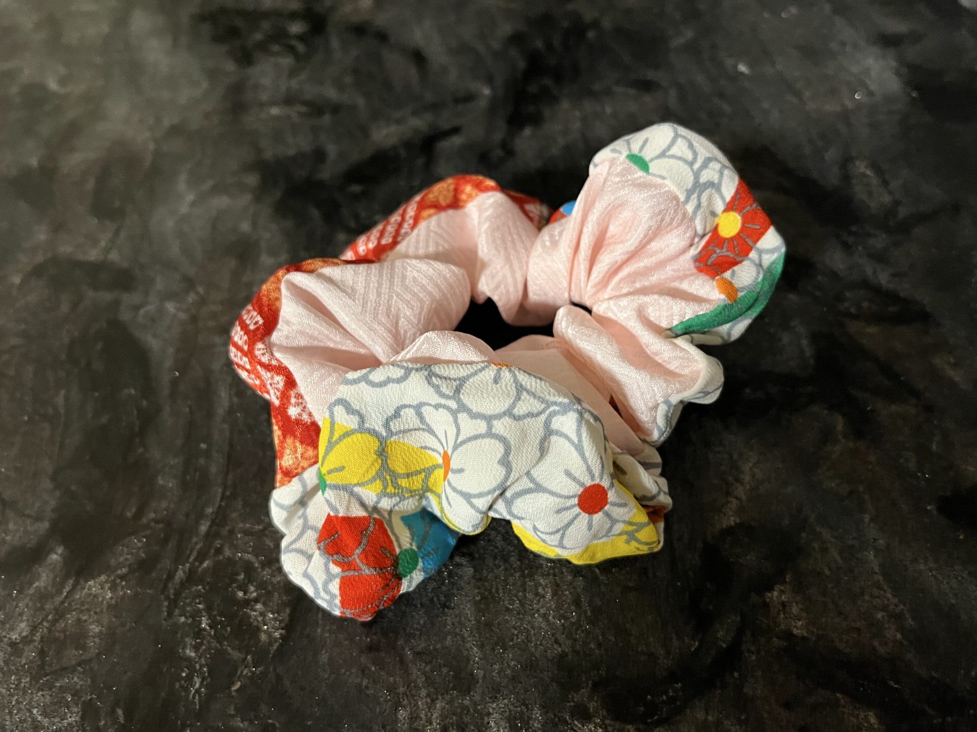 着物地シュシュ、新作2