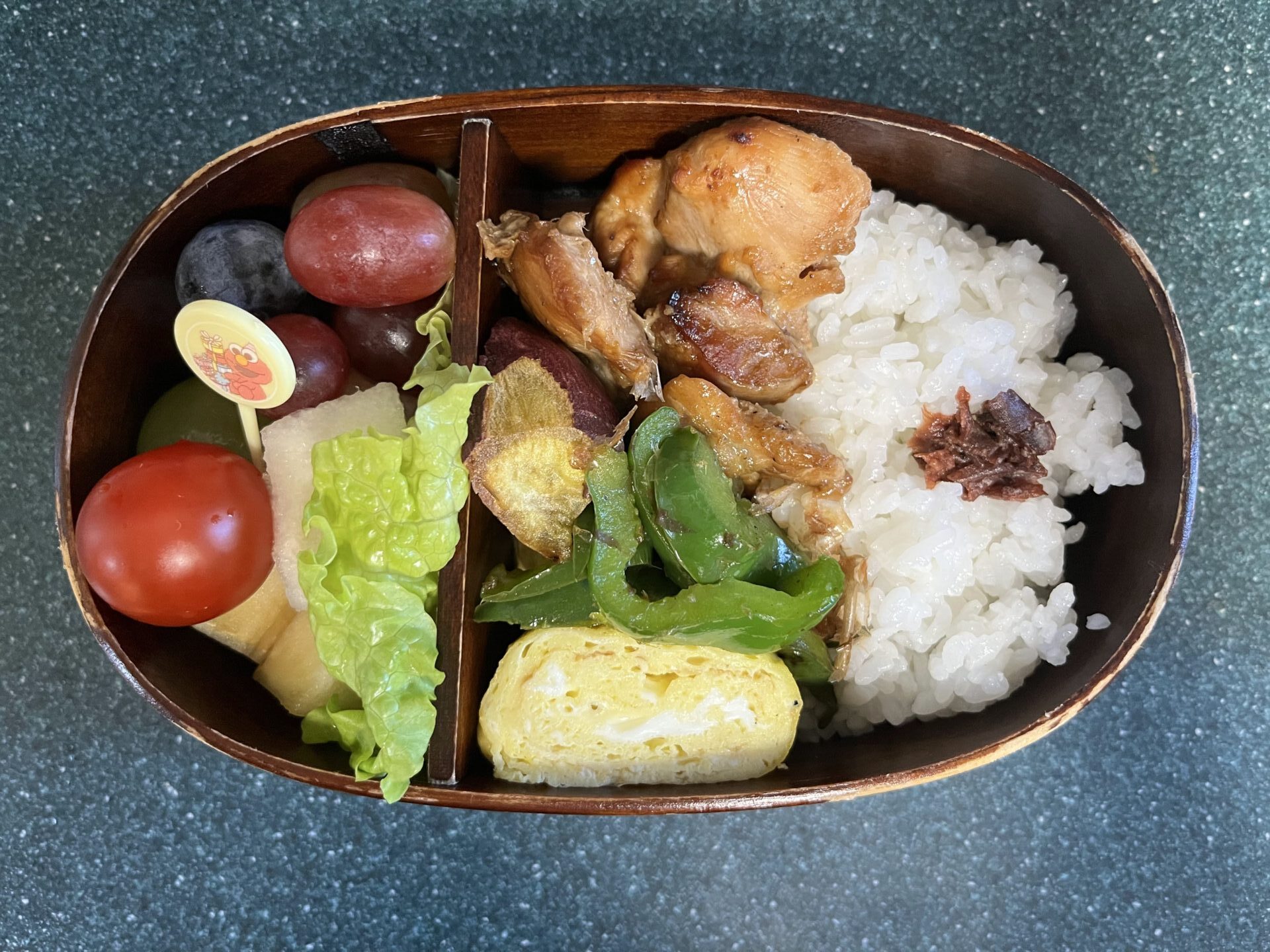 今日のお弁当(11/26)
メインはグリルチキン(柱侯醬風味)でした
