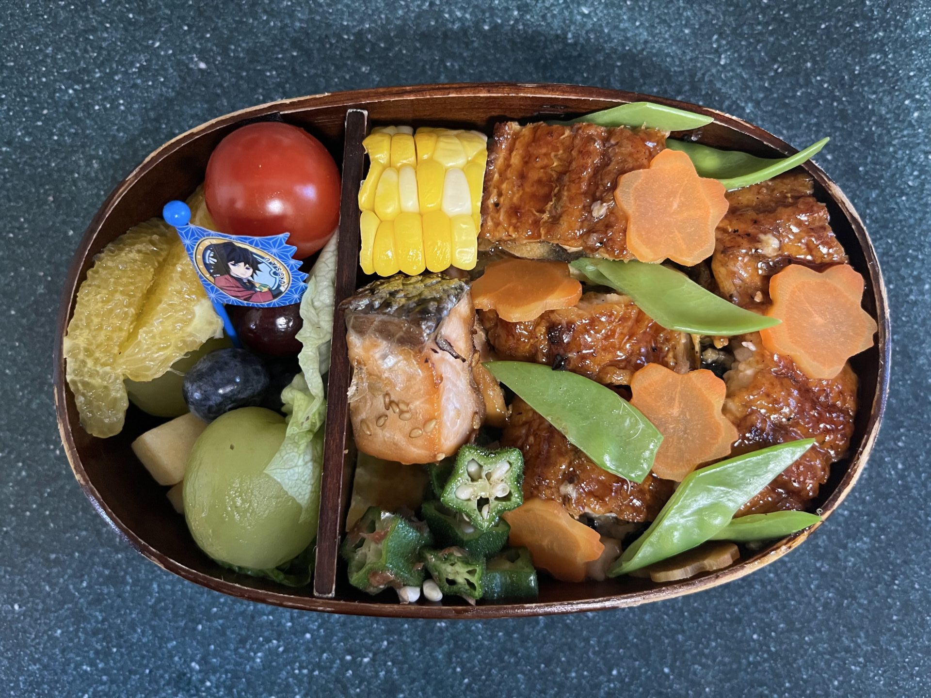 今日のお弁当(1/7)
うなぎちらし寿司でした