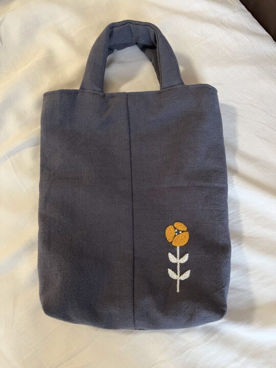 余り布活用バッグ、おもて。