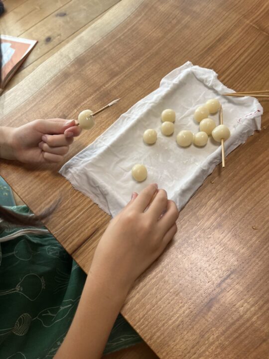 串に刺して、、、