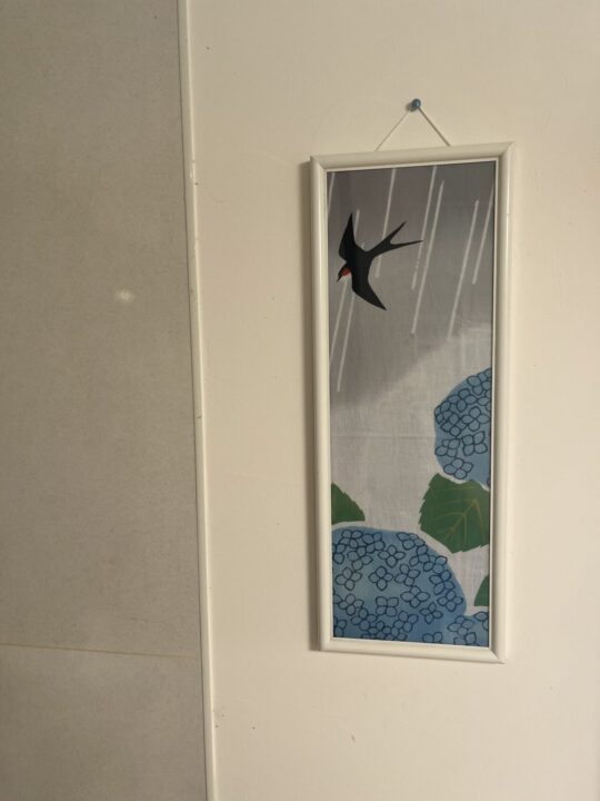 紫陽花とツバメ