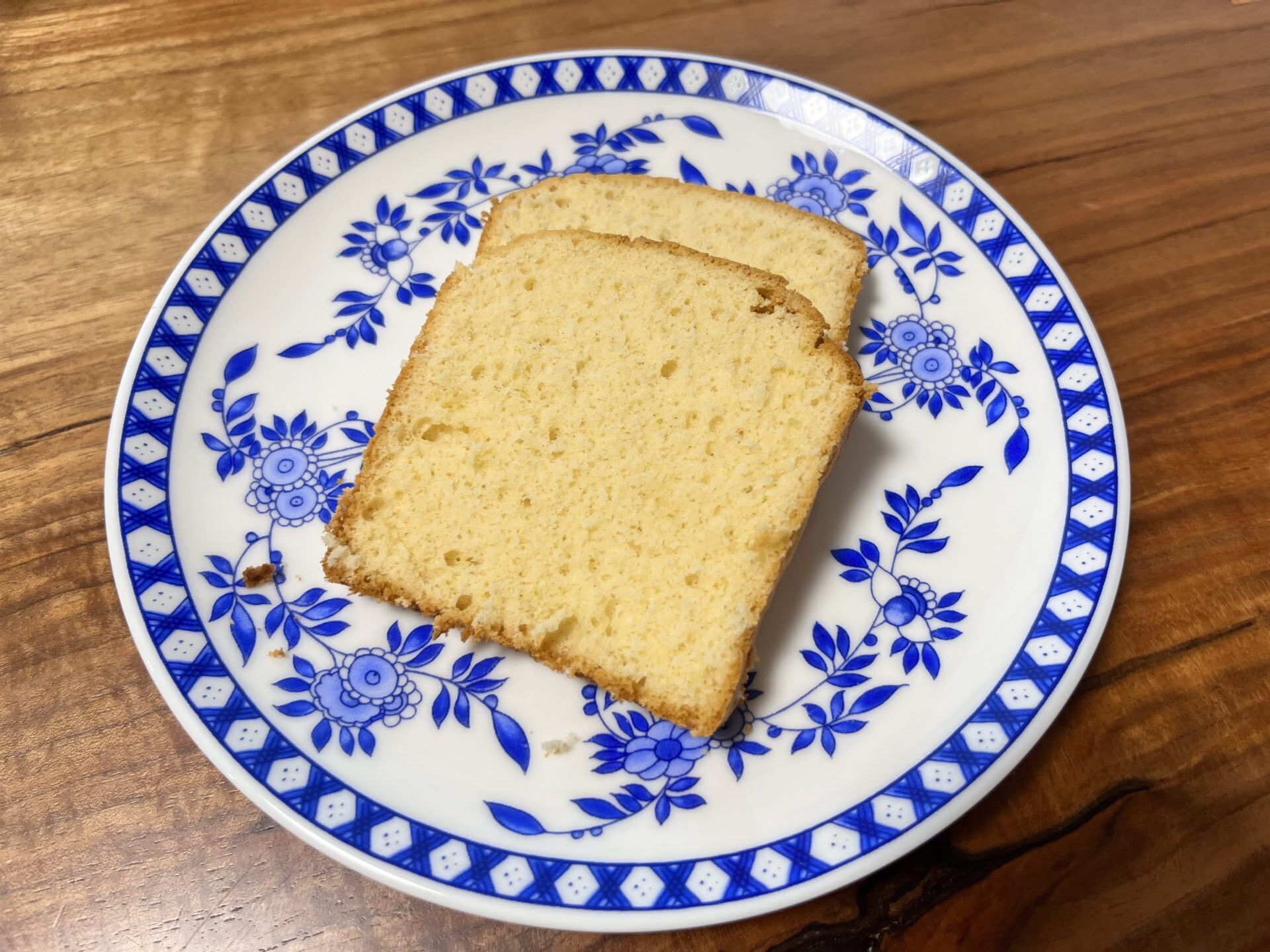 レモンの香りが爽やかなケーキ