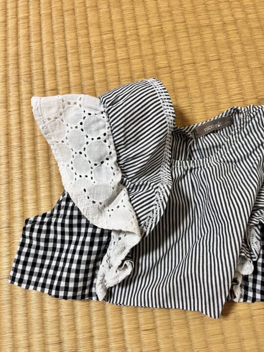古着の袖のレース