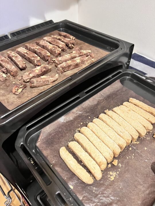 米粉ビスコッティ、焼けました！